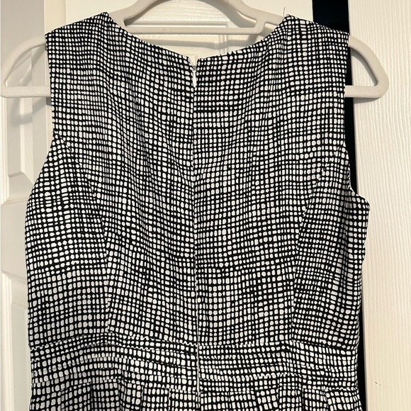 Ellen Tracy Black & White City Dress - Picture 12 of 16